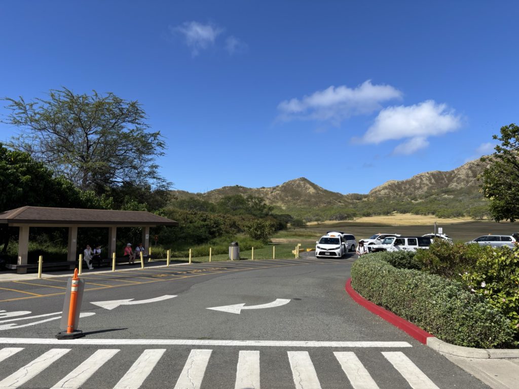 ダイヤモンドヘッド　トロリー乗り場